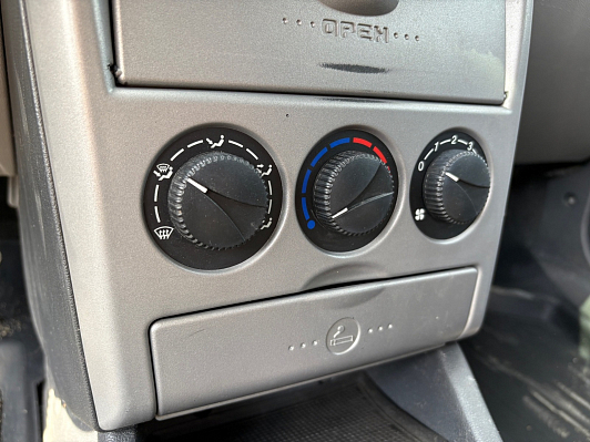 Lada (ВАЗ) Priora Норма, 2009 года, пробег 172000 км