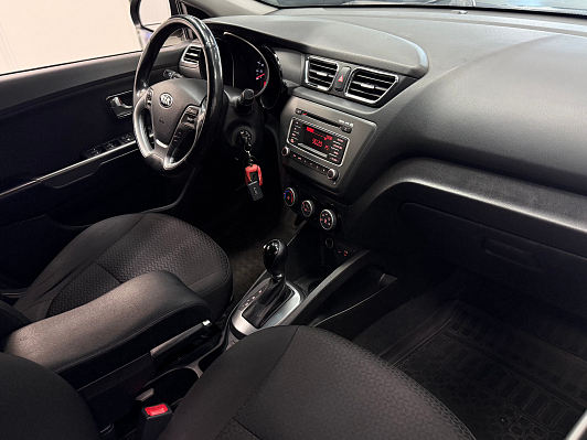 Kia Rio Luxe, 2015 года, пробег 94000 км