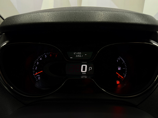 Renault Kaptur Style, 2017 года, пробег 121453 км