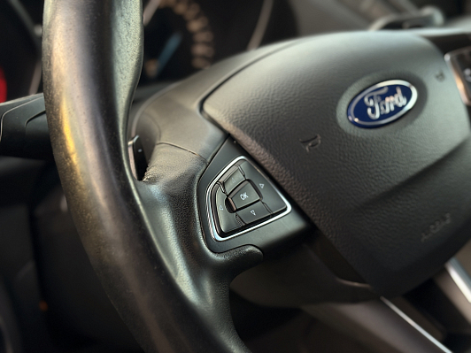 Ford Kuga Titanium, 2017 года, пробег 143417 км