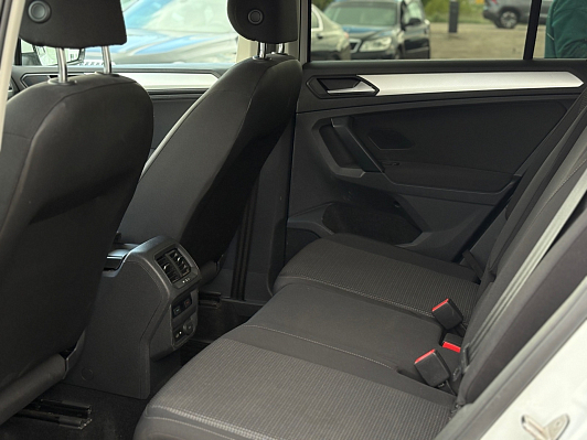 Volkswagen Tiguan Winter Edition, 2020 года, пробег 142547 км