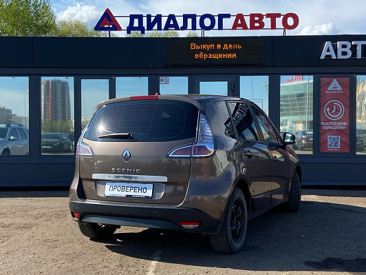 Renault Scenic Expression, 2014 года, пробег 197000 км