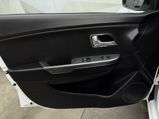 Kia Rio, 2016 года, пробег 111806 км