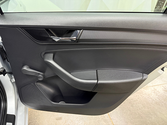 Skoda Rapid Hockey Edition Active, 2019 года, пробег 129146 км