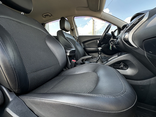 Hyundai ix35 Base, 2012 года, пробег 122000 км