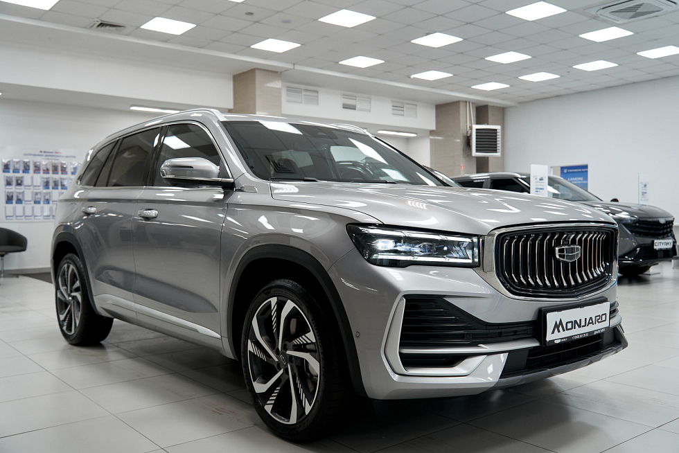 Geely Monjaro Flagship, серый