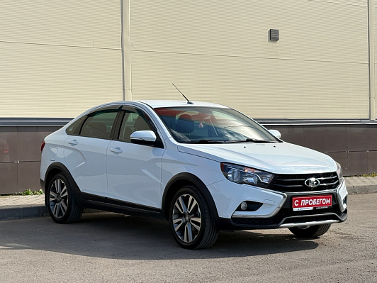 Lada (ВАЗ) Vesta Luxe Multimedia (2019-2021), 2018 года, пробег 152411 км