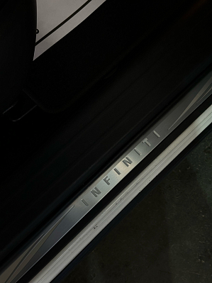 Infiniti QX60 Hi -Tech, 2014 года, пробег 130000 км