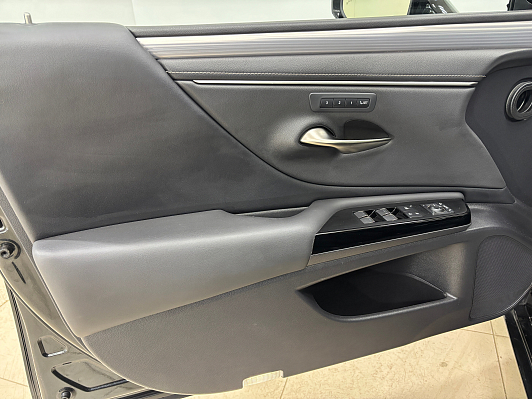 Lexus ES Luxury, 2022 года, пробег 40184 км