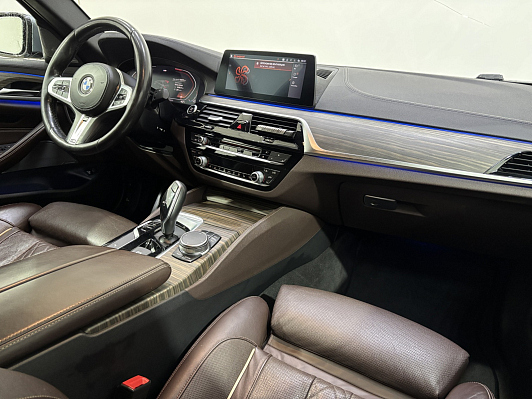 BMW 5 серии 530d xDrive M Sport Pro, 2019 года, пробег 163000 км