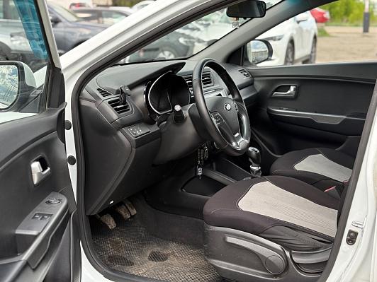Kia Rio Comfort Аудио, 2016 года, пробег 184000 км