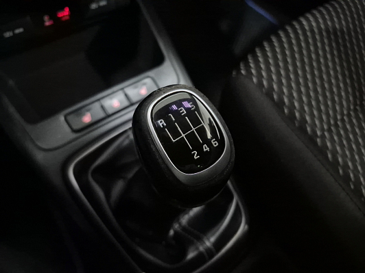 Kia Rio Comfort, 2018 года, пробег 121843 км