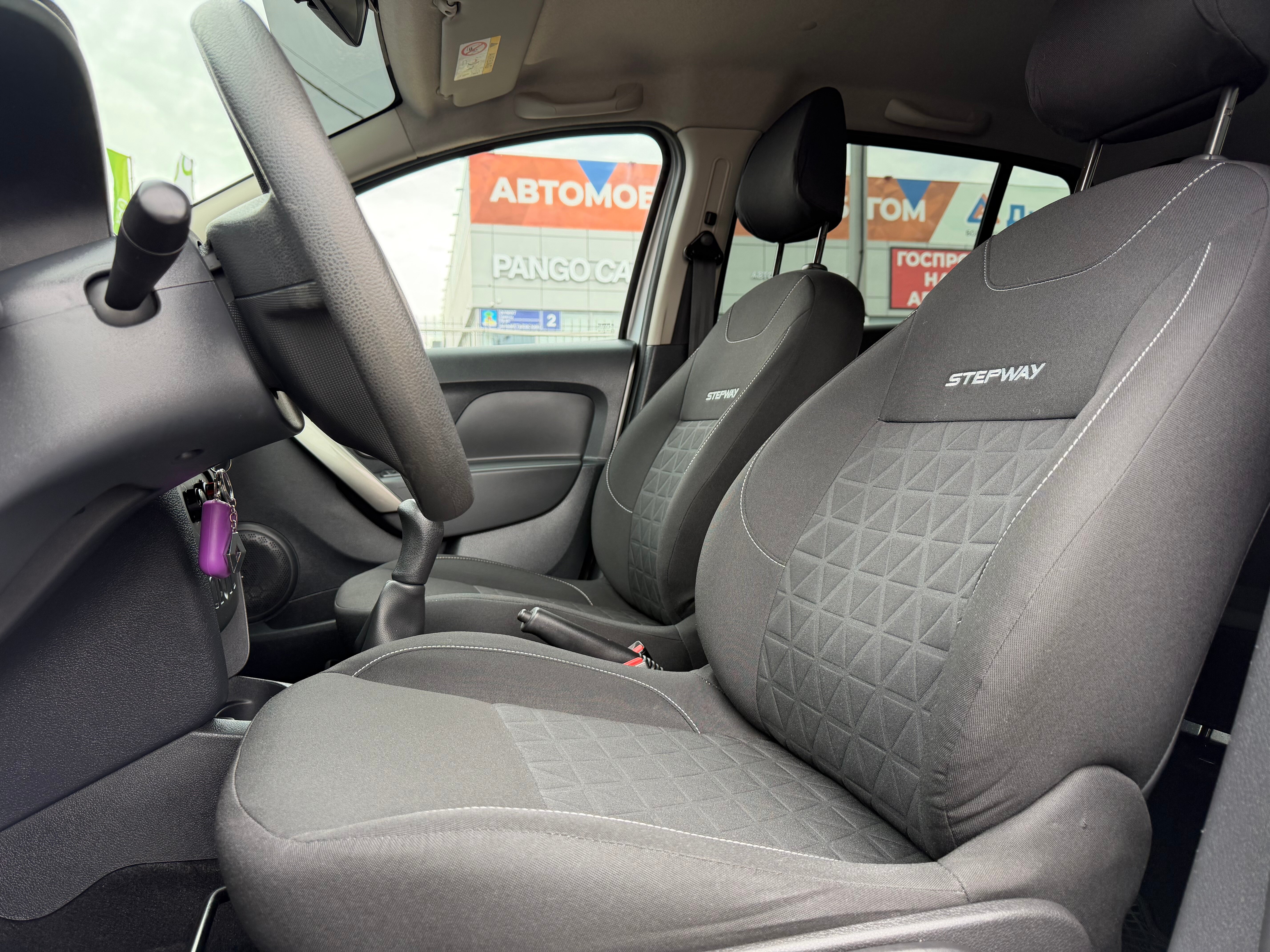 Renault Sandero Confort, 2016 года, пробег 82595 км