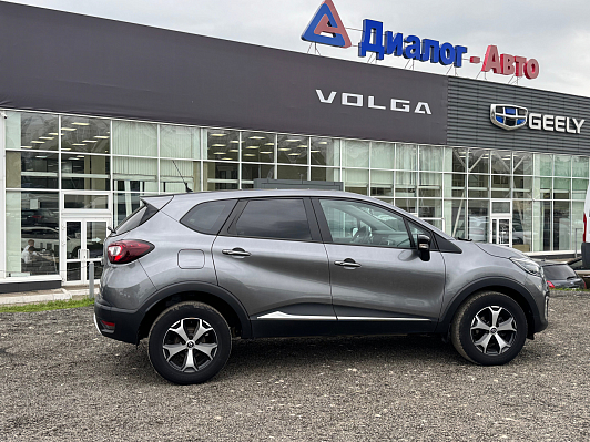 Renault Kaptur Drive, 2017 года, пробег 72540 км