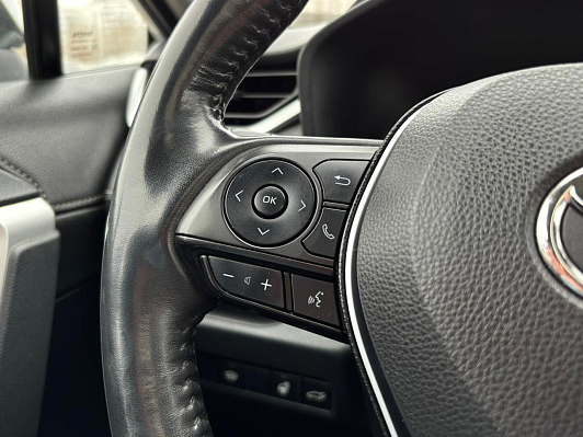 Toyota RAV4 Комфорт, 2021 года, пробег 85699 км