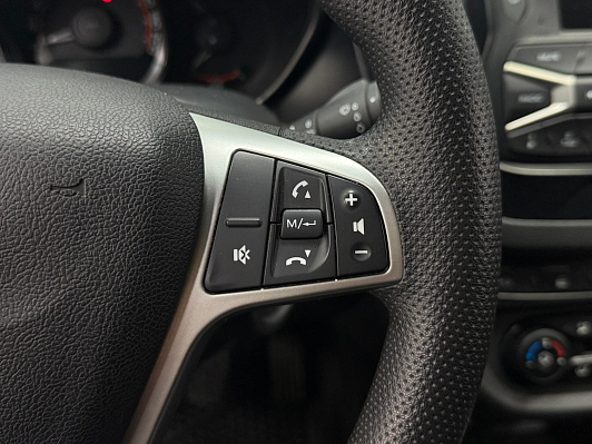 Lada (ВАЗ) Vesta Comfort, 2019 года, пробег 145000 км