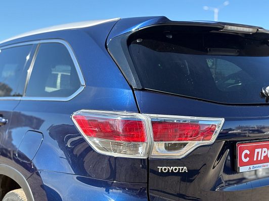 Toyota Highlander Люкс, 2014 года, пробег 166000 км