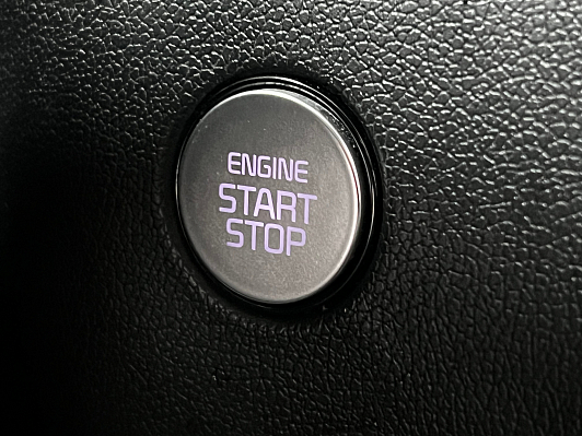 Kia Sorento Prestige, 2023 года, пробег 50000 км