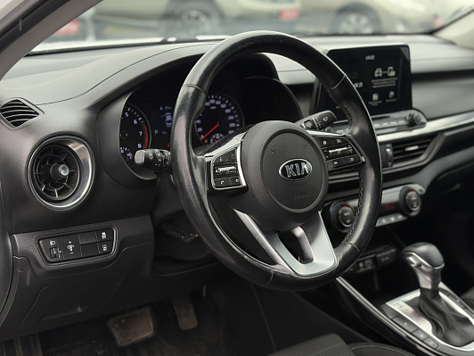 Kia Cerato Luxe, 2019 года, пробег 97407 км