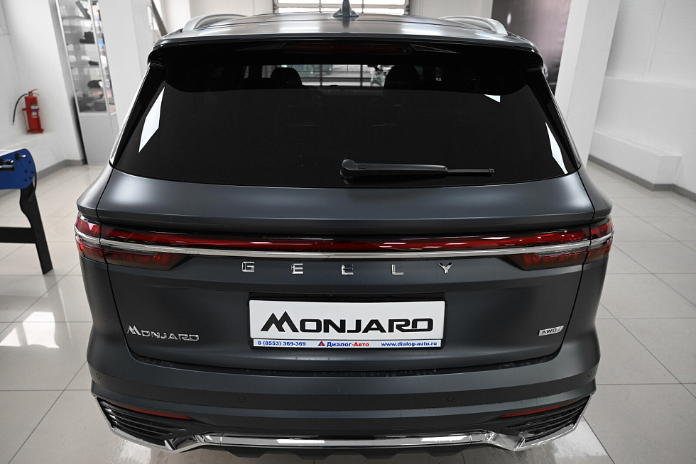 Geely Monjaro Люкс, серый