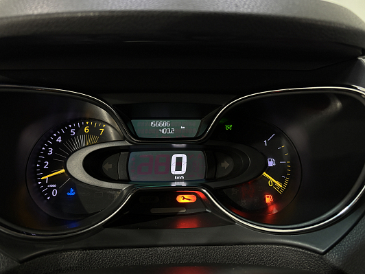 Renault Kaptur Style, 2016 года, пробег 156000 км