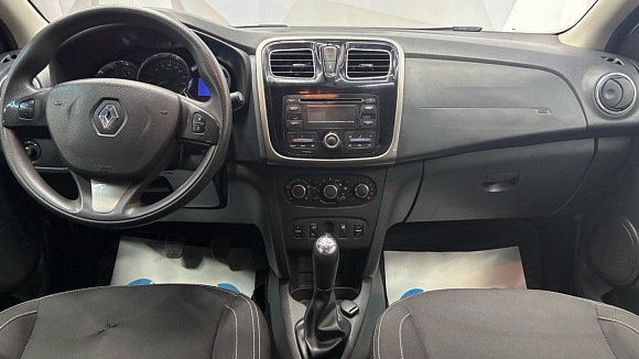 Renault Logan Luxe Privilege, 2017 года, пробег 95210 км