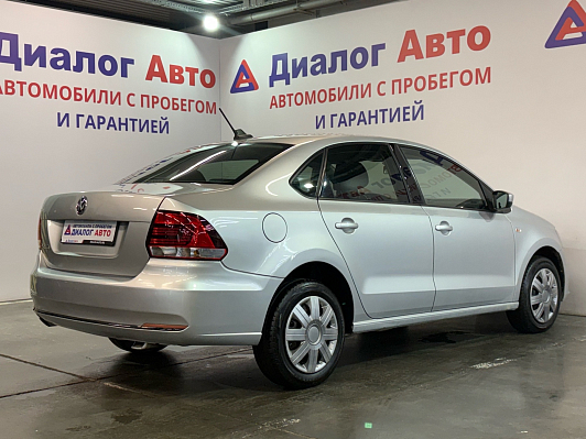 Volkswagen Polo Comfortline, 2017 года, пробег 100054 км