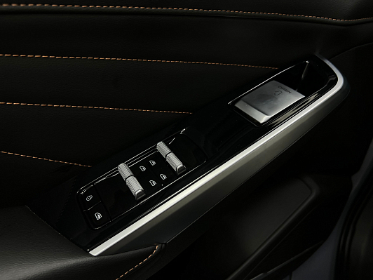 Geely Preface Флагман, 2024 года, пробег 8800 км