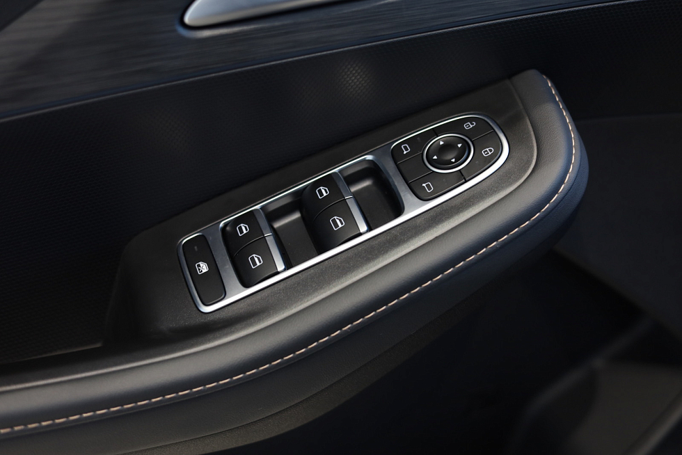 Omoda C5 Актив, синий