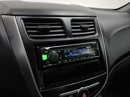 Hyundai Solaris Active, 2014 года, пробег 179865 км