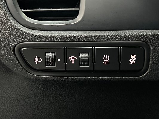 Kia Rio Luxe, 2018 года, пробег 207000 км