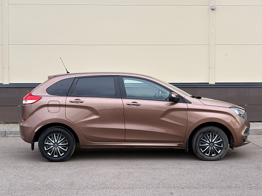 Lada (ВАЗ) XRAY Comfort, 2017 года, пробег 61000 км