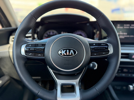 Kia K5 Classic, 2021 года, пробег 87518 км