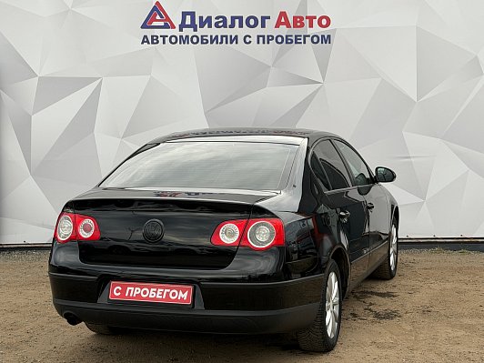 Volkswagen Passat Trendline, 2009 года, пробег 253000 км