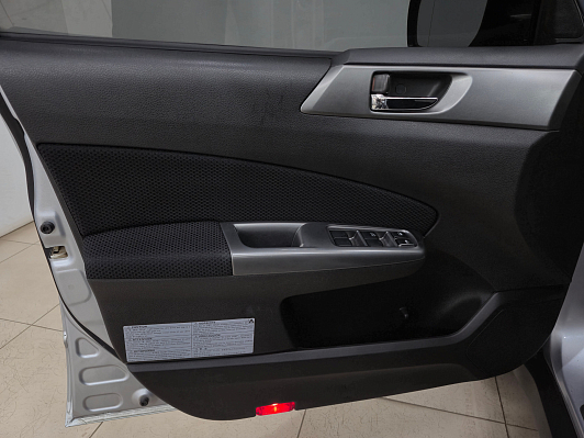 Subaru Forester YV, 2012 года, пробег 142817 км