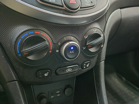 Hyundai Solaris Comfort, 2016 года, пробег 186424 км