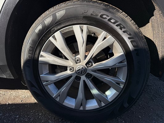 Volkswagen Tiguan Highline, 2020 года, пробег 65300 км