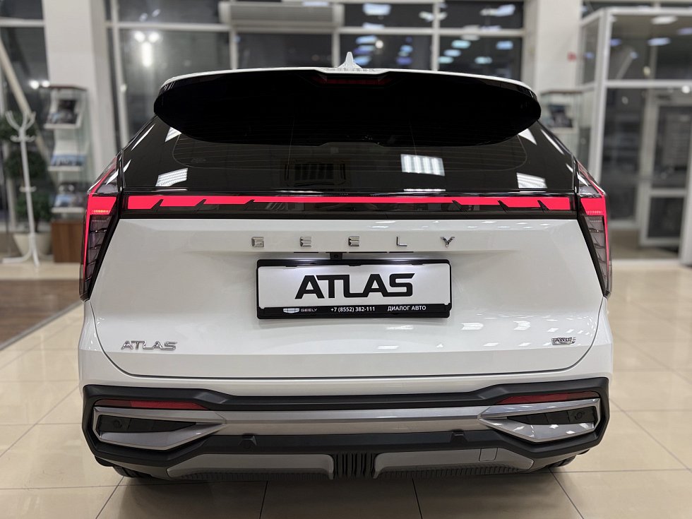 Geely Atlas Люкс, белый