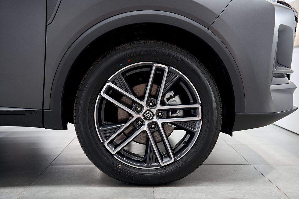 Changan UNI-S (CS55 Plus) Tech, серый