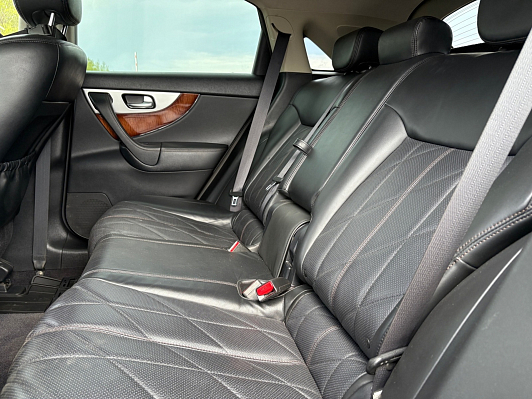 Infiniti FX Premium, 2011 года, пробег 169548 км