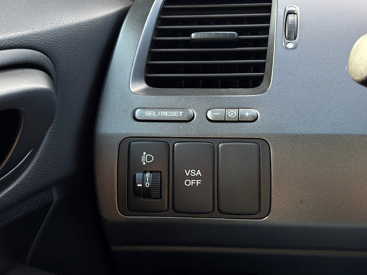 Honda Civic, 2009 года, пробег 204100 км