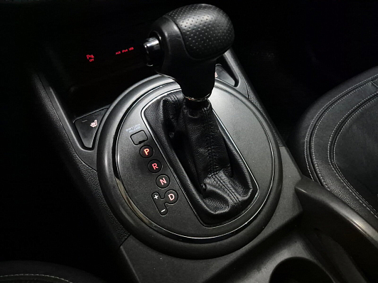 Kia Sportage Prestige, 2012 года, пробег 290855 км