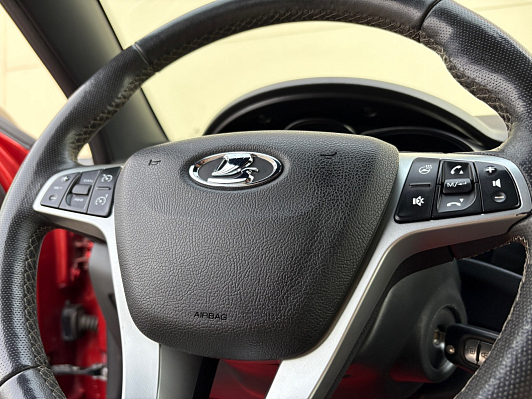 Lada (ВАЗ) Vesta Black, 2022 года, пробег 130000 км
