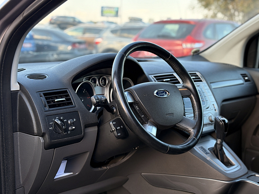 Ford Kuga Titanium, 2012 года, пробег 193783 км