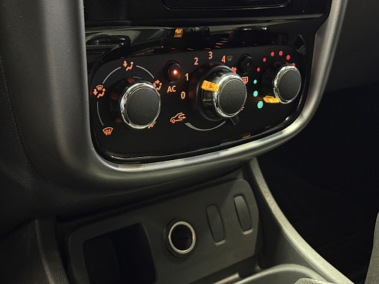 Renault Duster Expression, 2013 года, пробег 141000 км