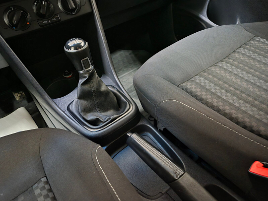 Volkswagen Polo Trendline, 2016 года, пробег 142281 км