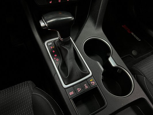 Kia Sportage Luxe, 2021 года, пробег 69000 км