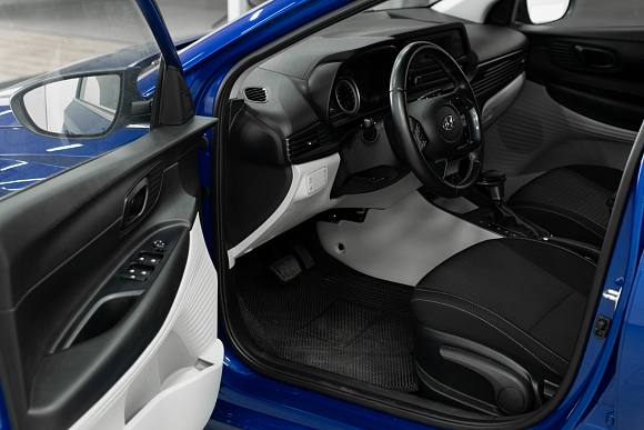 Hyundai i20 Active, 2023 года, пробег 25000 км