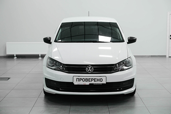 Volkswagen Polo Life, 2017 года, пробег 129000 км