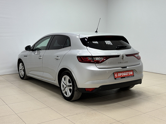 Renault Megane, 2019 года, пробег 121942 км